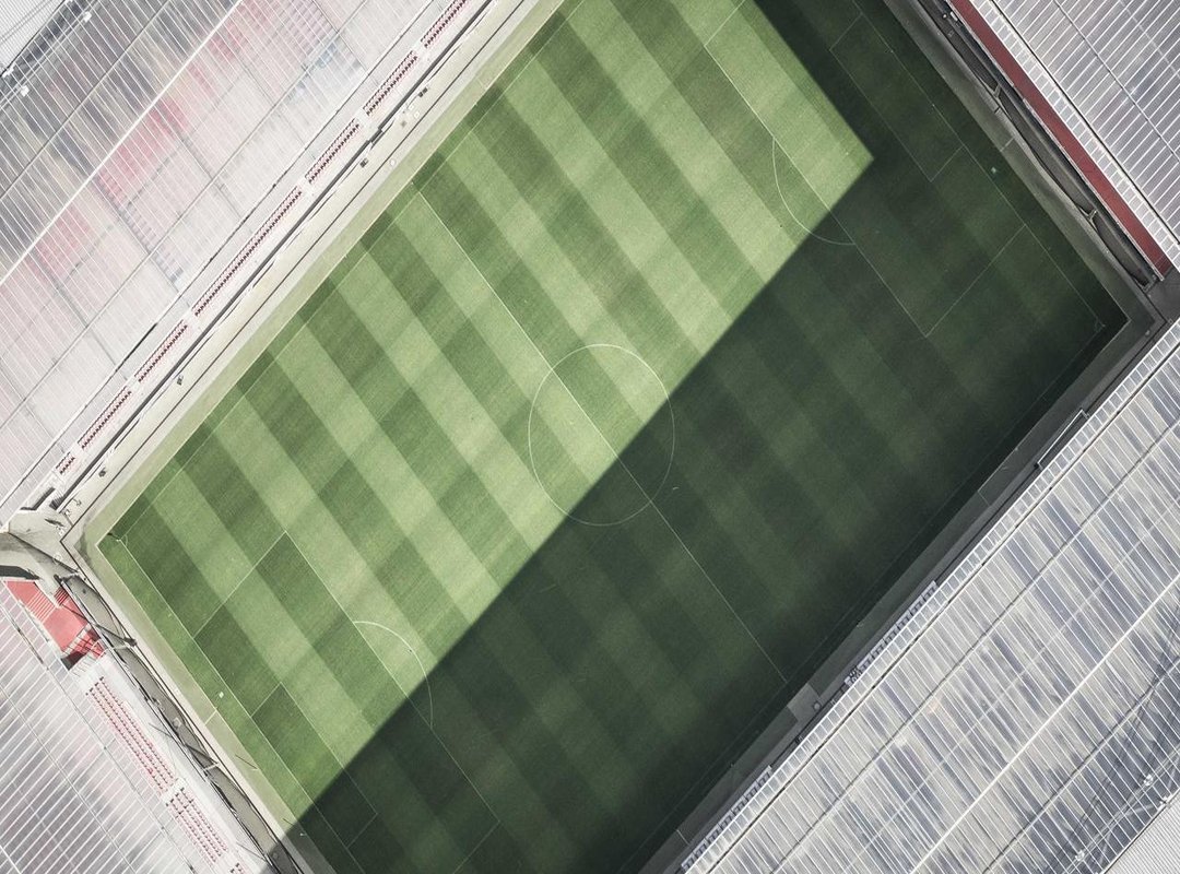 Beyond the Leads: Unpacking the Crucial Supporting Cast